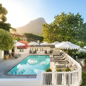 villa-lutzi.hotels-capetown.com/